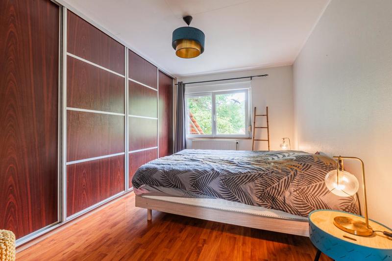 Maison - 163 m² - 7 pièces