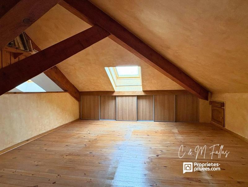 Appartement - 74 m² - 2 pièces
