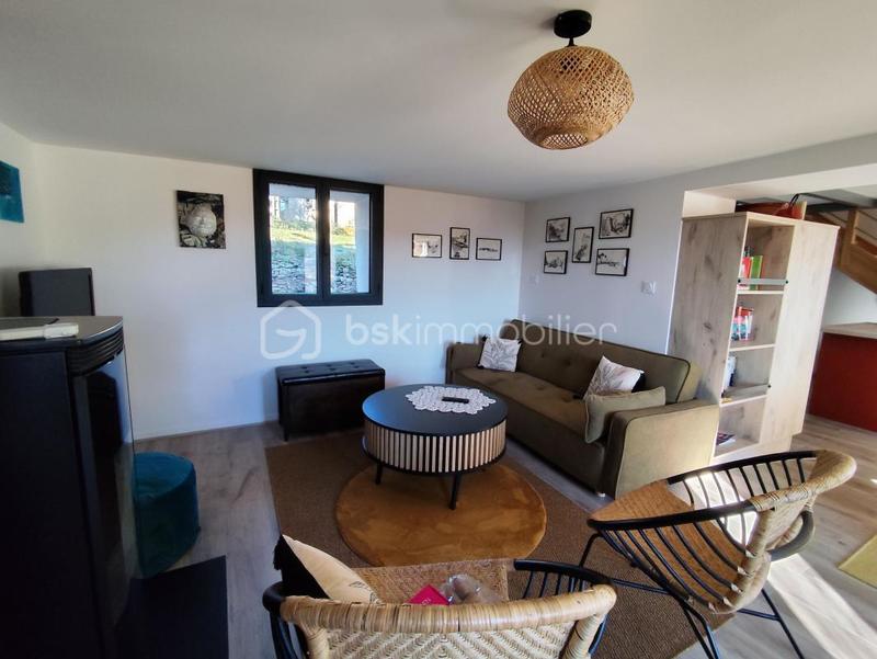 Maison en pierre - 74 m² - 3 pièces