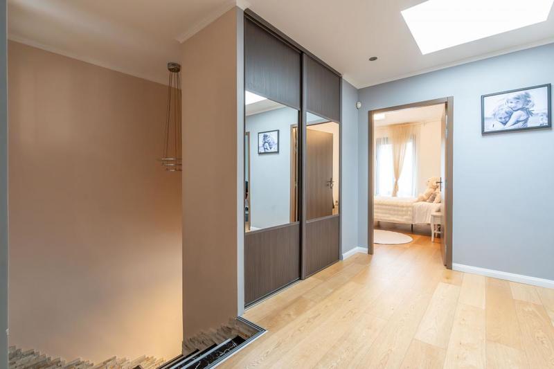 Maison - 148 m² - 6 pièces