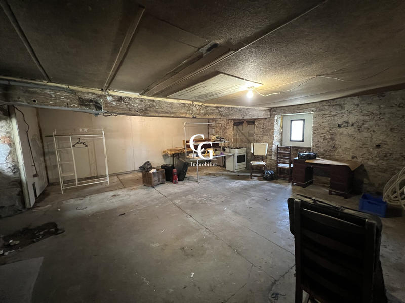 Maison - 140 m² - 3 pièces