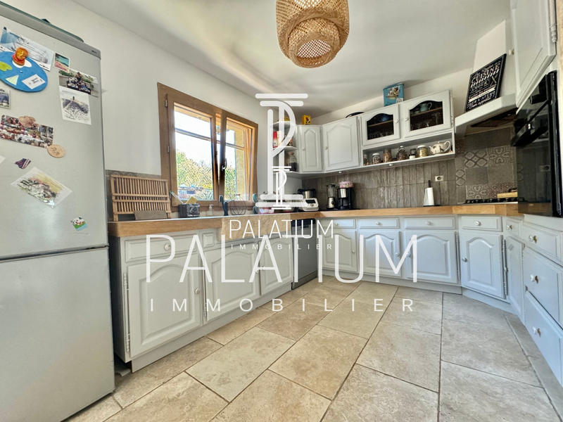 Maison - 96 m² - 4 pièces