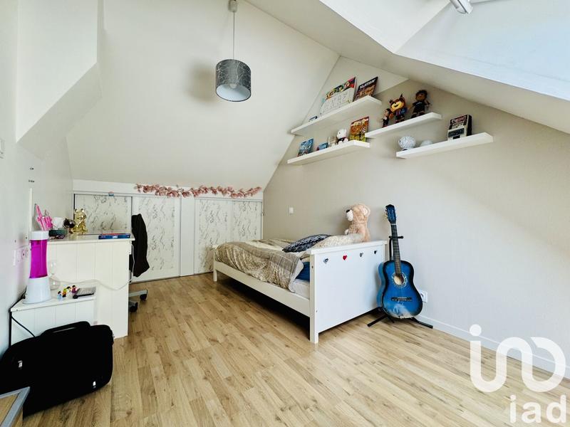 Maison - 105 m² - 5 pièces