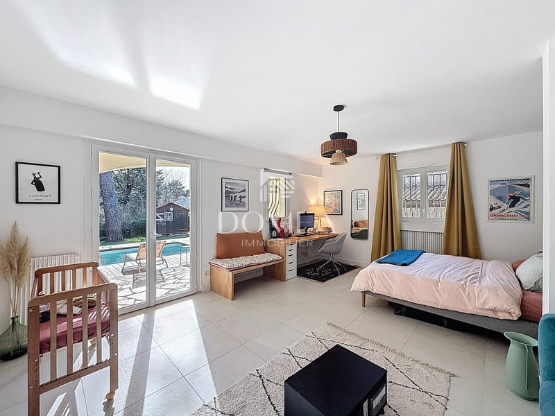 Maison - 155 m² - 5 pièces