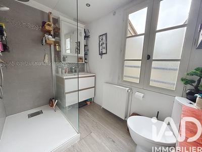 Maison de ville - 77 m² - 4 pièces