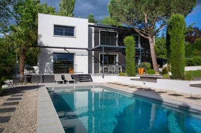 Maison d'architecte - 315 m² - 5 pièces