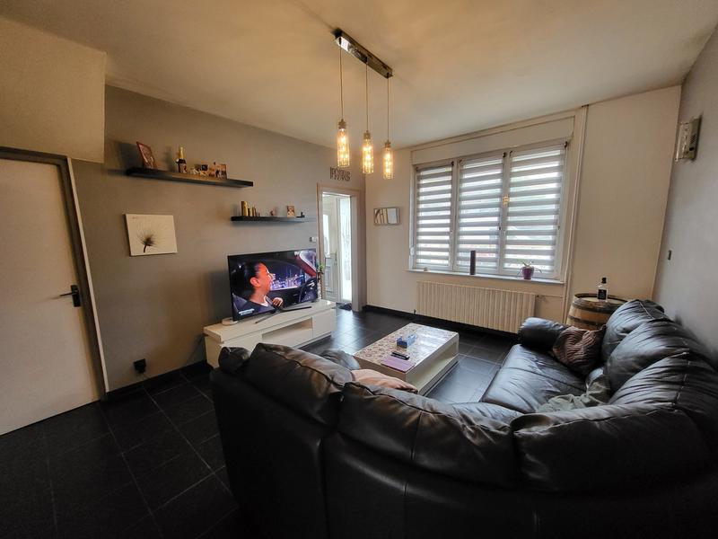 Maison - 80 m² - 5 pièces