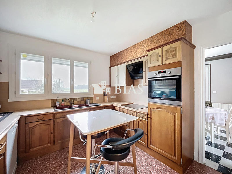 Maison - 100 m² - 5 pièces