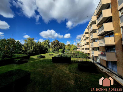 Appartement - 81 m² - 3 pièces