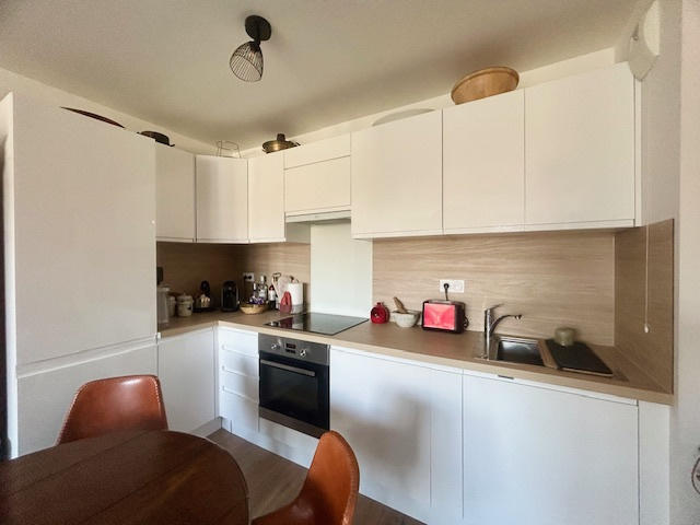 Appartement - 58 m² - 3 pièces