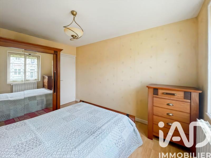 Maison - 180 m² - 7 pièces