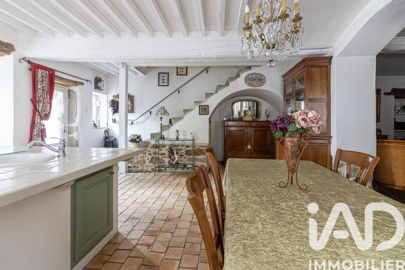 Maison - 162 m² - 6 pièces