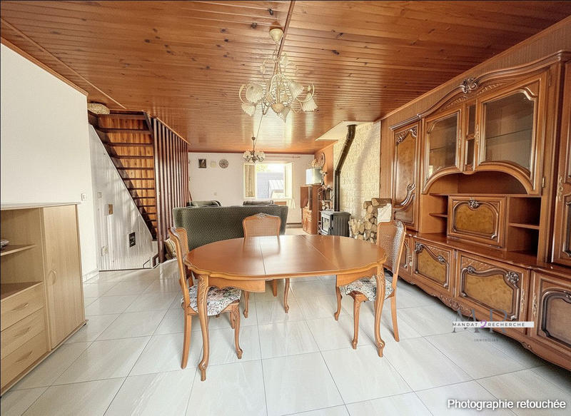 Maison traditionnelle - 97 m² - 5 pièces