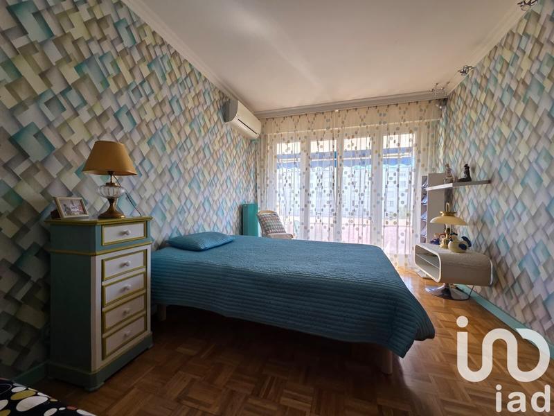 Appartement - 102 m² - 3 pièces