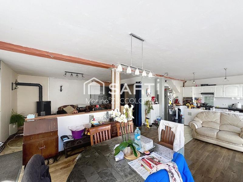 Maison - 179 m² - 6 pièces