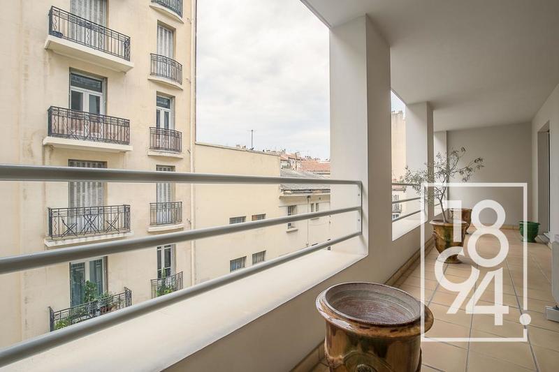 Appartement - 84 m² - 4 pièces