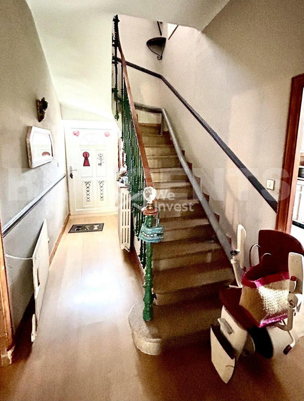 Villa - 200 m² - 6 pièces