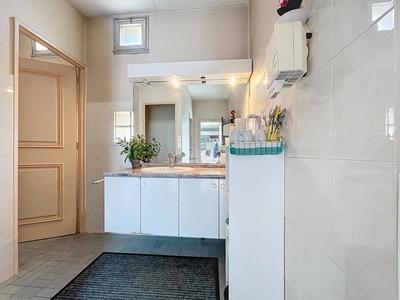 Local commercial - 164 m²