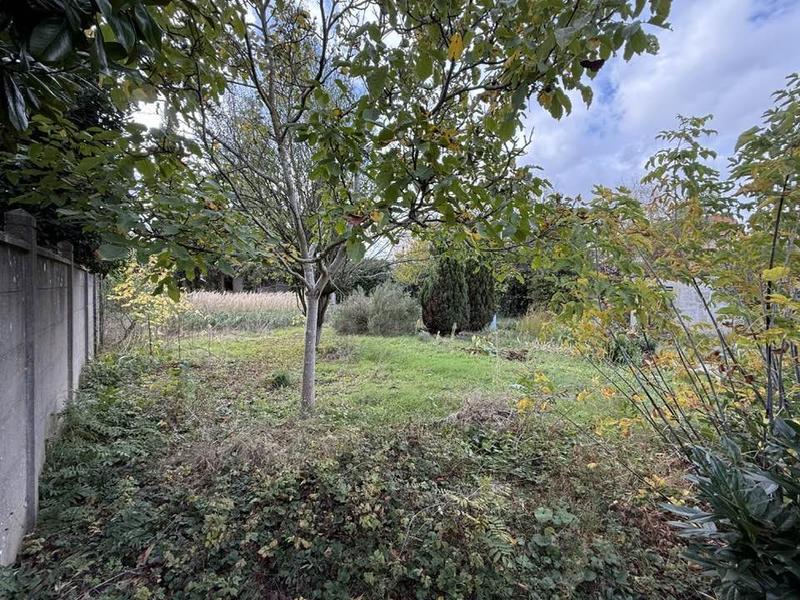 Terrain - 400 m²