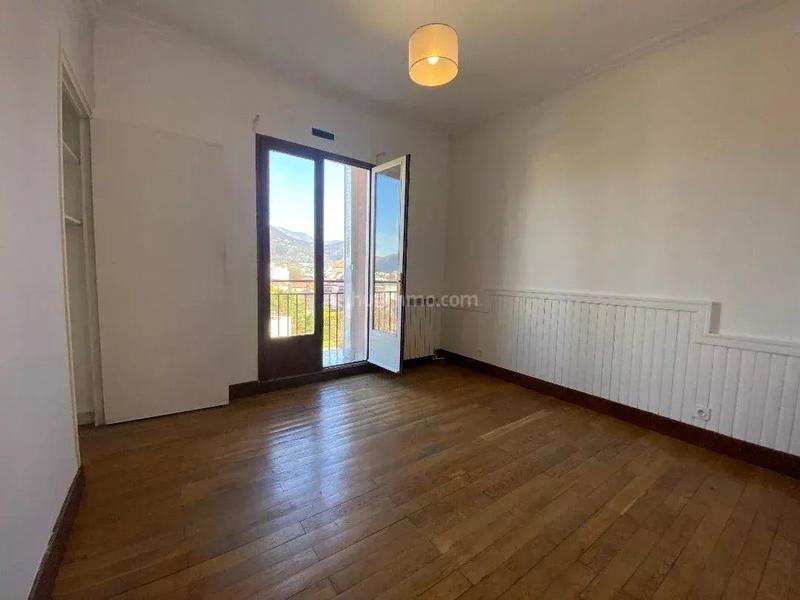 Appartement - 63 m² - 2 pièces