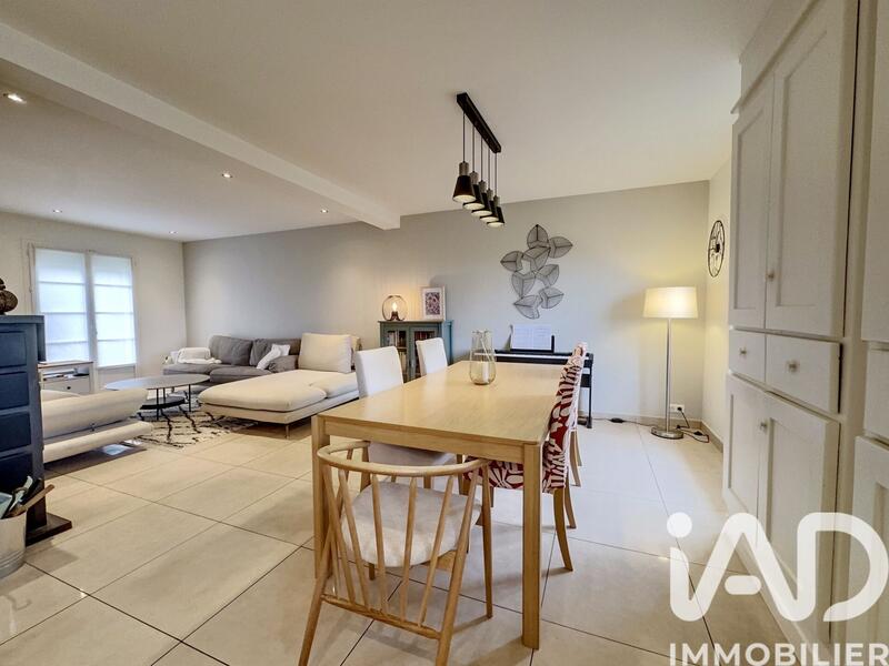 Maison - 175 m² - 7 pièces