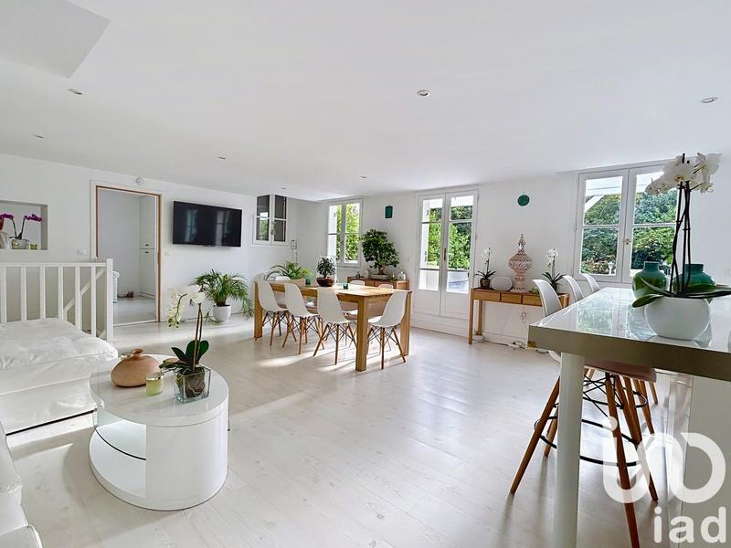 Maison - 193 m² - 7 pièces