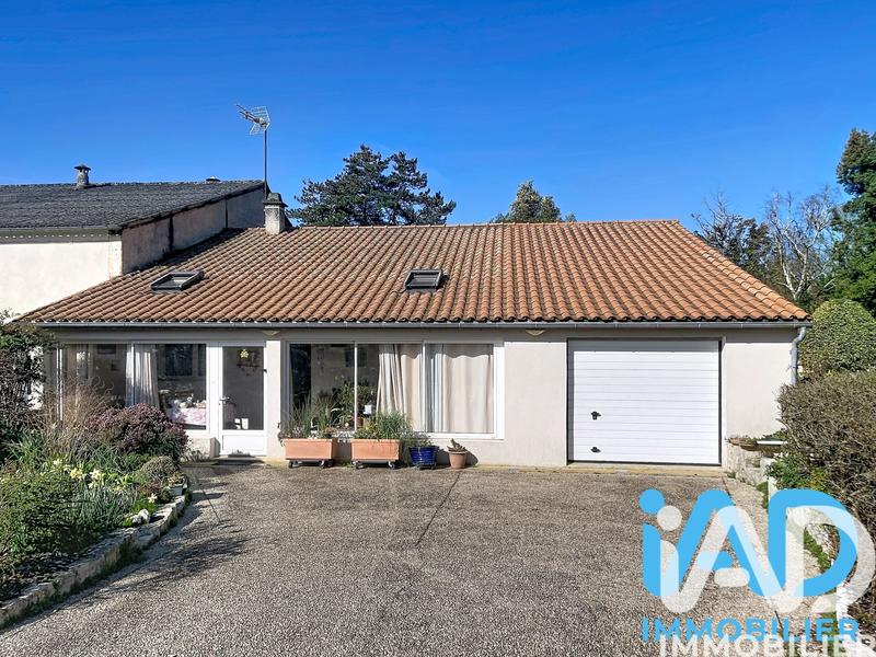 Maison de village - 83 m² - 3 pièces