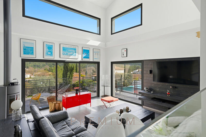 Maison d'architecte - 170 m² - 4 pièces