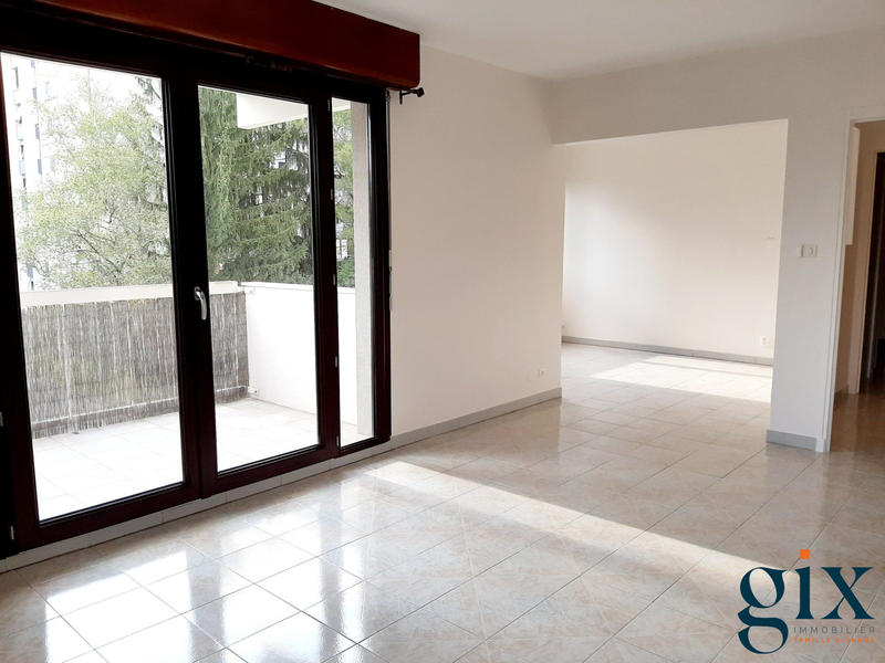 Appartement - 81 m² - 4 pièces