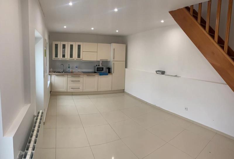 Immeuble - 240 m² - 2 pièces