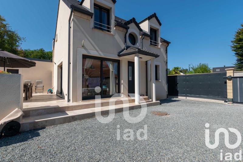 Maison - 91 m² - 4 pièces