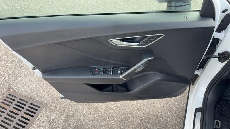 Audi Q2 35 Tfsi 150 s-Tronic 7 Sport - Automatique Toit ouvrant