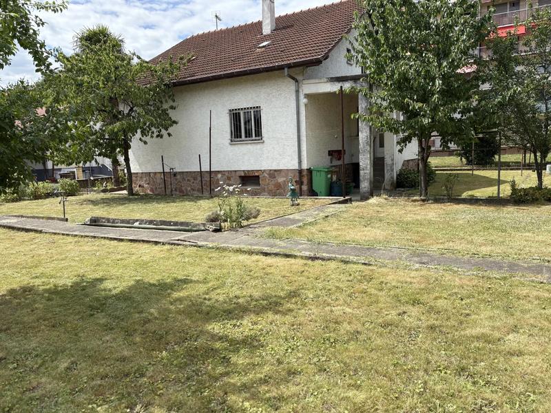 Maison - 141 m² - 6 pièces