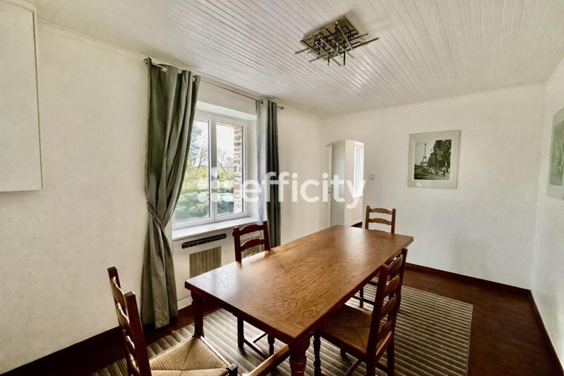 Maison - 134 m² - 6 pièces