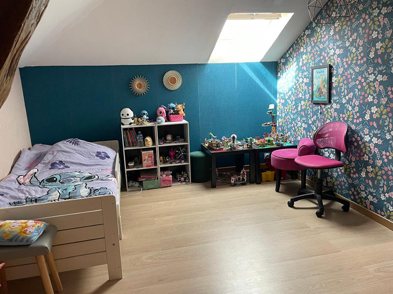 Maison - 230 m² - 8 pièces