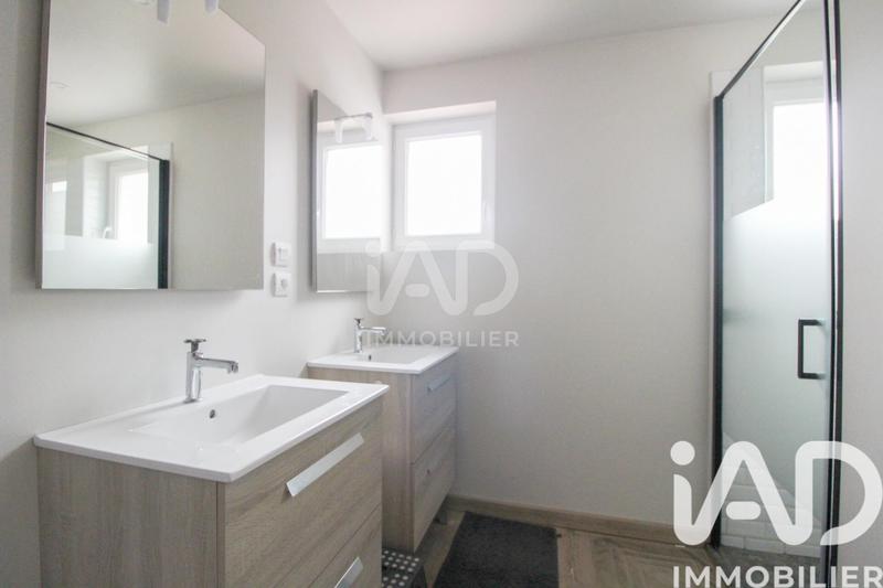 Maison - 160 m² - 8 pièces