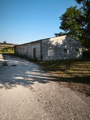 Local d'activité / Entrepôt - 464 m² - 9 pièces