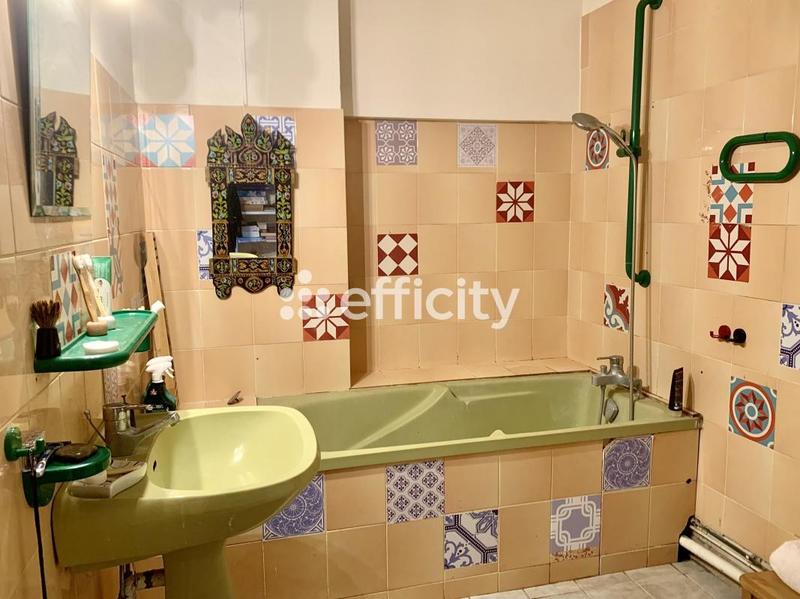 Maison - 151 m² - 6 pièces