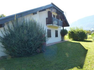 Maison - 105 m² - 4 pièces