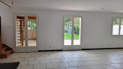 Maison - 146 m² - 6 pièces