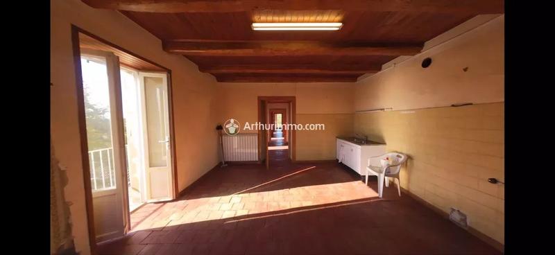 Maison - 340 m² - 15 pièces