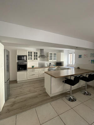 Maison de village - 120 m² - 4 pièces