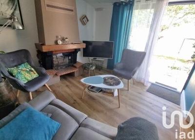 Maison - 96 m² - 5 pièces