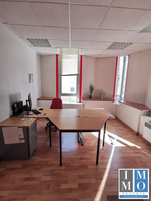 Bureau - 171 m²