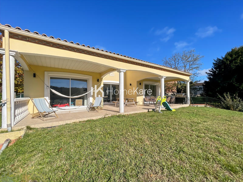 Maison - 130 m² - 5 pièces