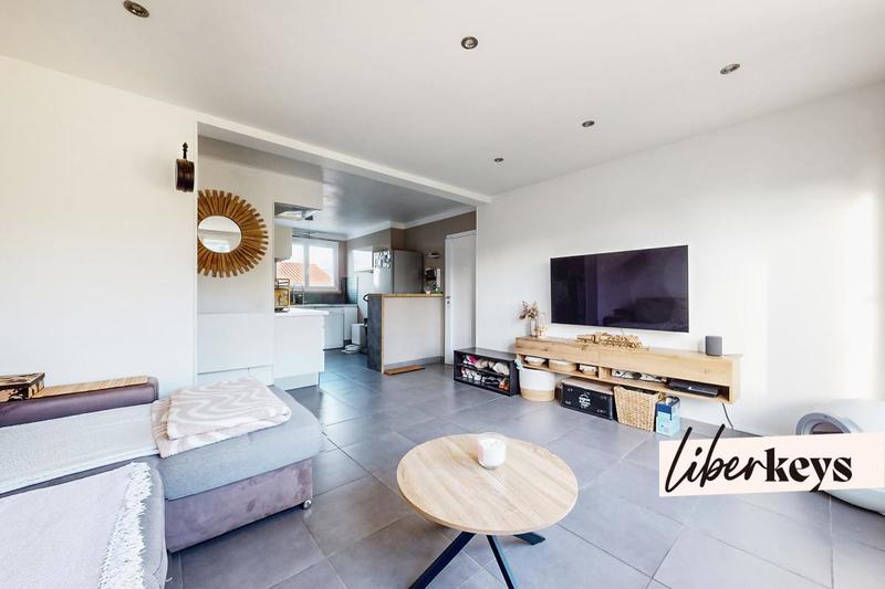 Appartement - 6 393 m² - 3 pièces