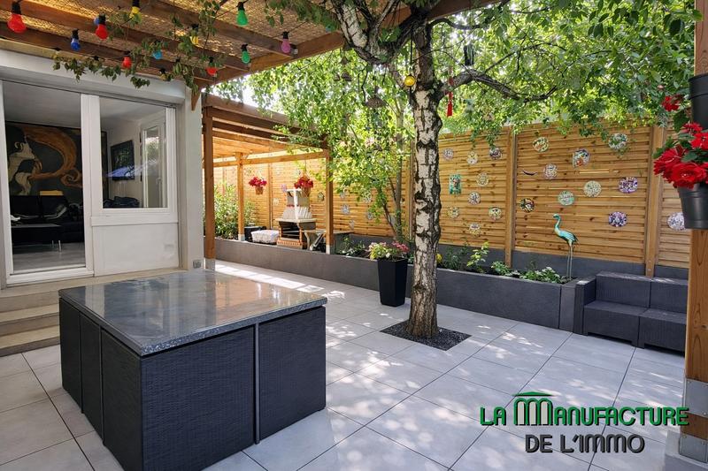 Duplex - 151 m² - 6 pièces