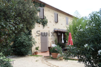 Villa - 90 m² - 4 pièces