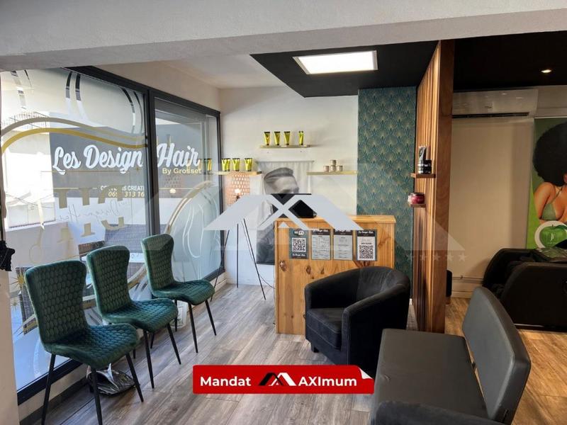 Fonds de commerce - Services - 65 m²