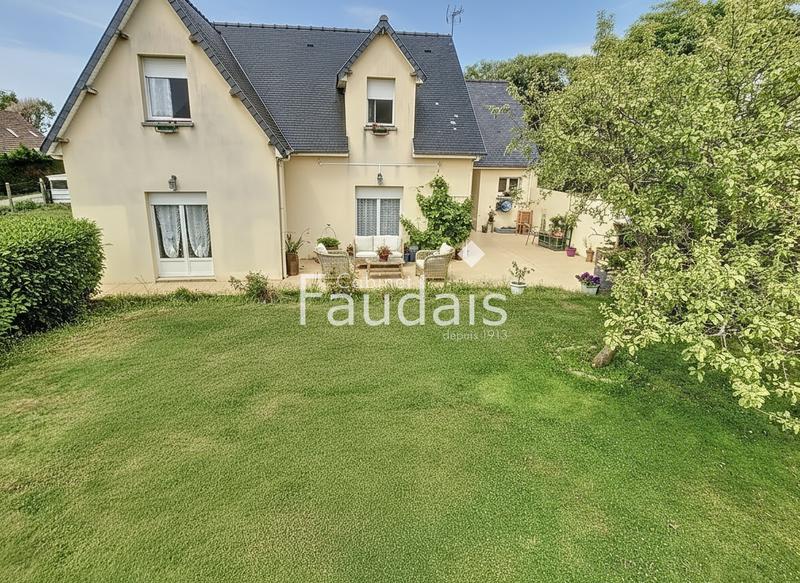 Maison - 140 m² - 6 pièces